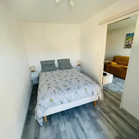 Apartment T2 Refait A Neuf Proximite Immediate Du Centre Sète